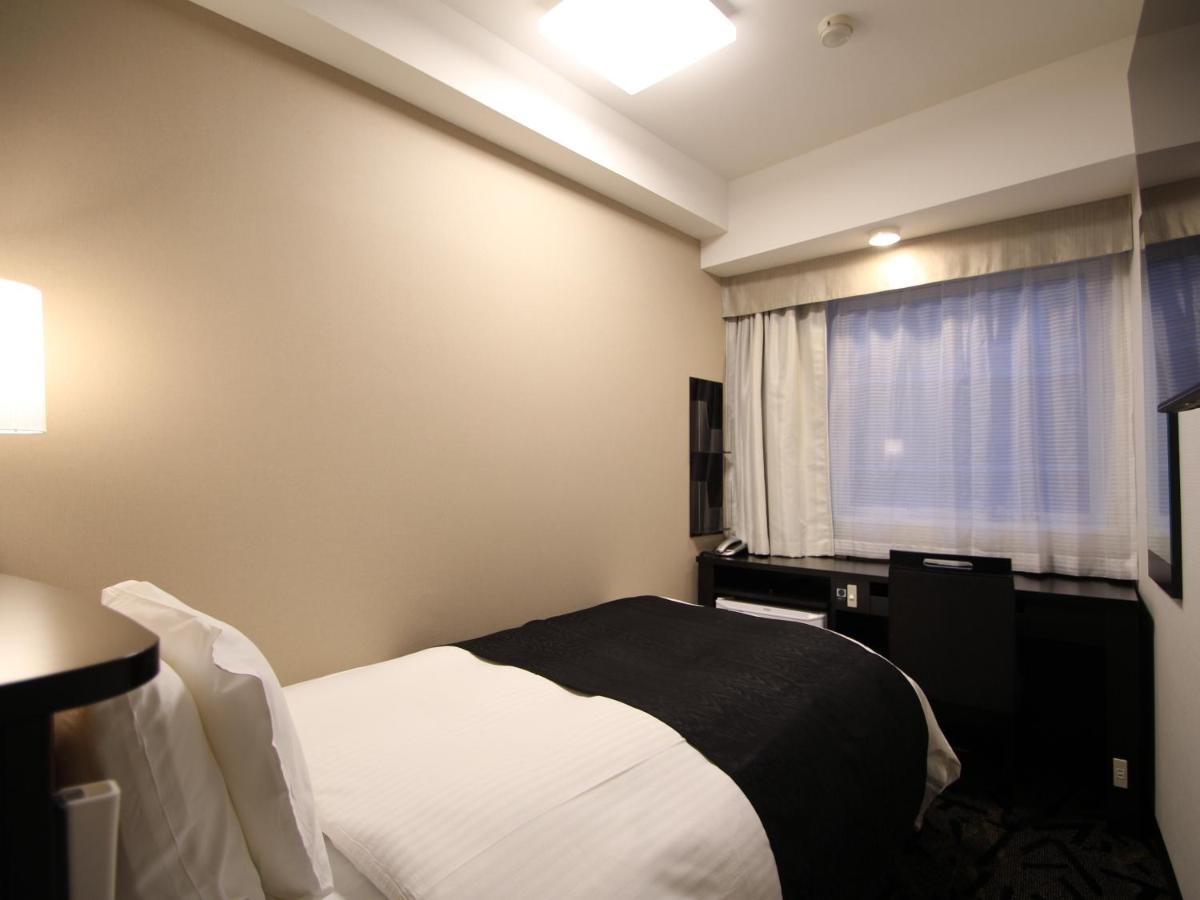 Apa Hotel Toyama Ekimae Exteriér fotografie