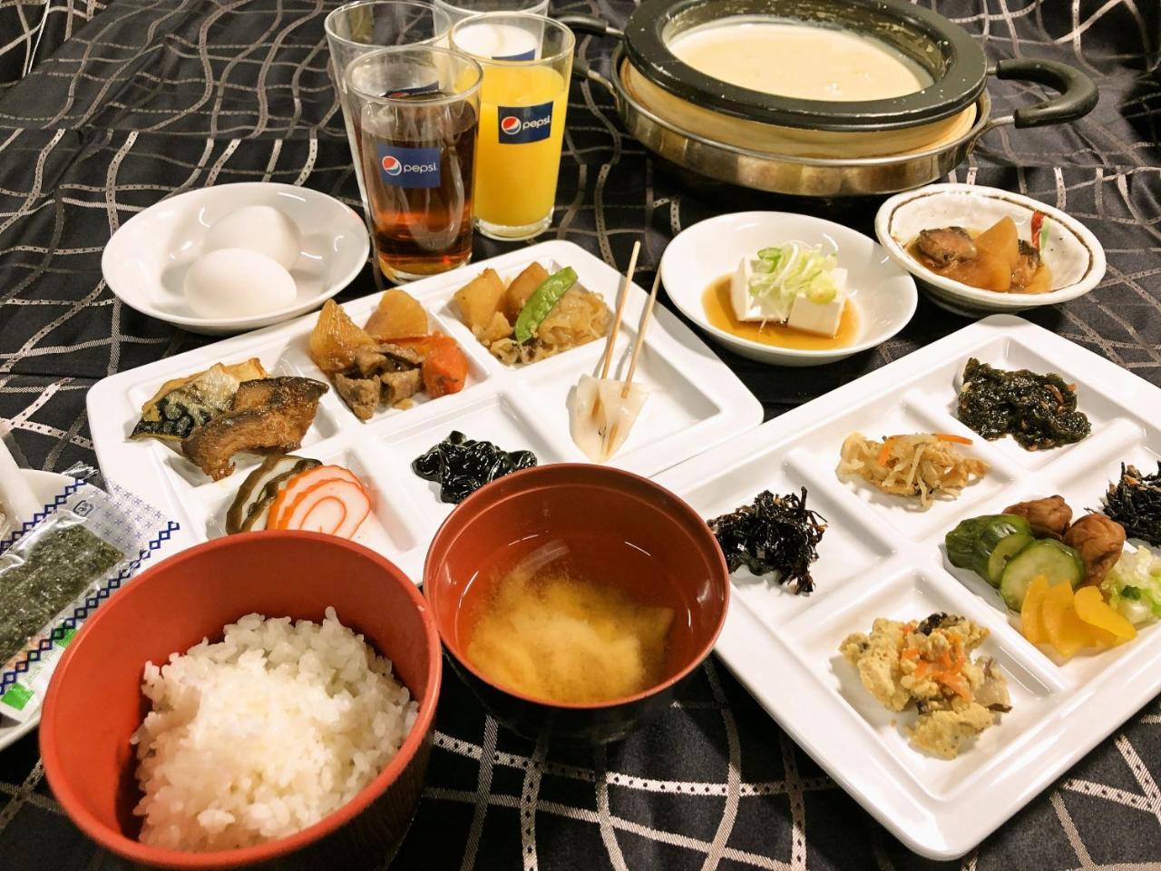 Apa Hotel Toyama Ekimae Exteriér fotografie